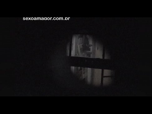 ❤️ Blondinko na skrivaj snema voajer iz soseske, skrit za votlimi opekami ❌ Domače porniče na sl.mailkassa.ru
