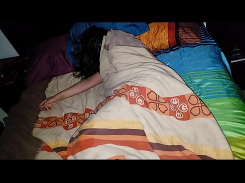 ❤️ Stepson berači svojo mlado mačeho, medtem ko ona spi. ❌ Domače porniče na sl.mailkassa.ru